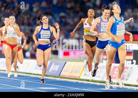 ROM, ITALIEN - 8. JUNI: Nafissatou Thiam (Belgien 800) tritt am 2. Tag der Leichtathletik-Europameisterschaft Rom 2024 im Stadio Olimpico am 8. Juni 2024 in Rom an. (Foto: Joris Verwijst/BSR Agency) Stockfoto