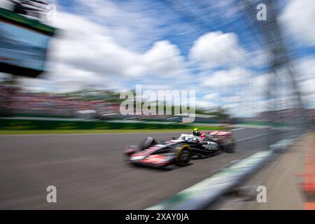 Montreal, Kanada. Juni 2024. Nico Hulkemberg (Deutschland) fuhr das (27) MoneyGram Haas F1 Team VF-24 Ferrari während des GP du Canada, Formel 1, auf dem Circuit Gilles Villeneuve. Quelle: Alessio Morgese// Emage / Alamy Live News Stockfoto