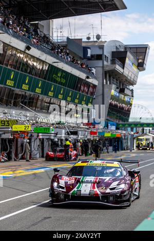 Le Mans, Frankreich, 09. Juni 2024#155 Spirit of Race (che) Ferrari 296 (LMGT3) - Johnny Laursen (DNK) / Conrad Laursen (DNK) / Jordan Taylor (USA) während der 92. Ausgabe der 24 Stunden von Le Mans, 4. Runde der FIA WEC Langstrecken-Weltmeisterschaft 2024, Test Day, Circuit des 24H du Mans, 9. Juni 2024 in Le Mans, Frankreich. Foto Kristof Vermeulen/MPS Agentur Credit MPS Agentur/Alamy Live News Stockfoto