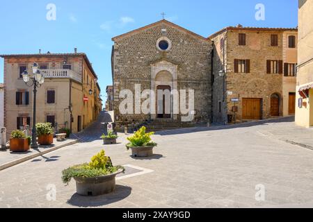 Montalcino, Italien - 26. April 2023: Montalcino in der Toskana am Frühlingstag. Italien Stockfoto