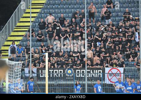 Stadio Carlo Castellani, Empoli, Italien - bosniens Unterstützer während des Freundschaftsfußballspiels, Italien gegen Bosnien Herzegowina, 9. Juni 2024 (Foto: Roberto Ramaccia/SIPA USA) Credit: SIPA USA/Alamy Live News Stockfoto