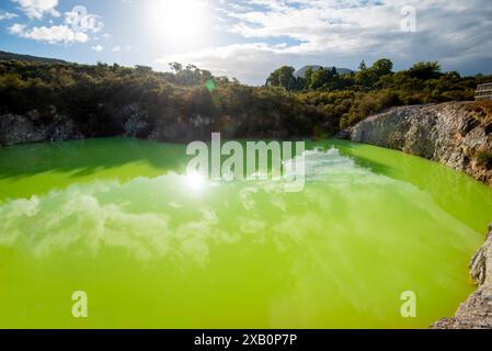 Geothermisches Devil's Bath in Waiotapu - Neuseeland Stockfoto