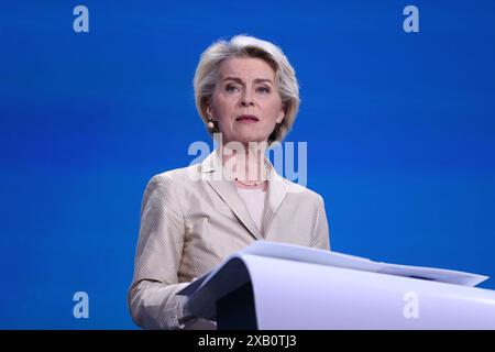 Brüssel, Belgien Juni 2024. Ursula von der Leyen, Spitzenkandidatin der Europäischen Volkspartei (EVP) für den Vorsitz der Europäischen Kommission, spricht am 9. Juni 2024 im Europäischen Parlament in Brüssel, Belgien. Quelle: Zhao Dingzhe/Xinhua/Alamy Live News Stockfoto