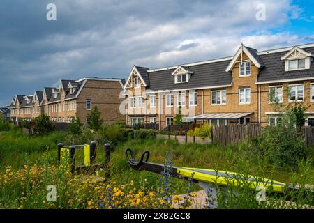 Blick auf Almere Poort, neues Stadtviertel in der Stadt Almere, Niederlande Stockfoto