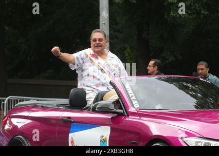 Jorge Rivera Nieves während der 67. Parade des Puerto-rican-Tages in New York, NY am 9. Juni (Foto: Udo Salters/SIPA USA). Stockfoto