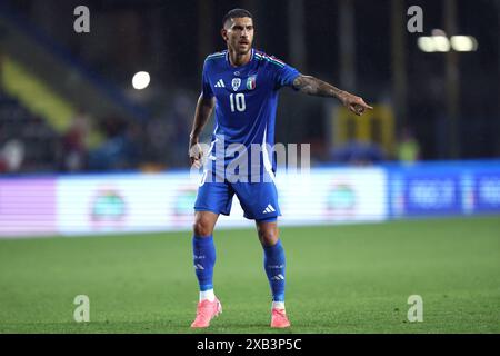 Empoli, Italien. Juni 2024. Lorenzo Pellegrini von Italien gibt Gesten während des Freundschaftsspiels zwischen Italien und Bosnien und Herzegowina im Stadio Carlo Castellani am 9. Juni 2024 in Empoli, Italien. Quelle: Marco Canoniero/Alamy Live News Stockfoto