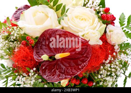 Bunter Blumenstrauß schöner bunter Blumenstrauß in den Farben rot und weiß *** bunter Blumenstrauß schöner bunter Blumenstrauß in den Farben rot und weiß Stockfoto