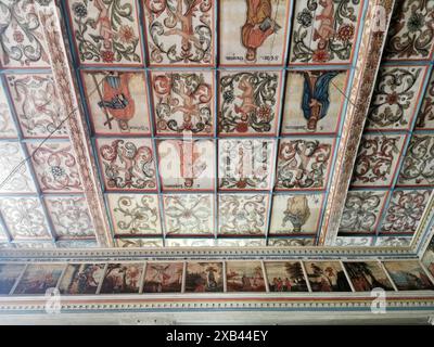 Kirchendecke, Bemalung mit biblischen Szenen, Spätgotische St.-Veit-und-St.-Michaels-Kirche, Heiligenstadt, Landkreis Bamberg, Oberfranken, Bayern, De Stockfoto