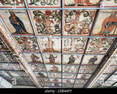 Kirchendecke, Bemalung mit biblischen Szenen, Spätgotische St.-Veit-und-St.-Michaels-Kirche, Heiligenstadt, Landkreis Bamberg, Oberfranken, Bayern, De Stockfoto