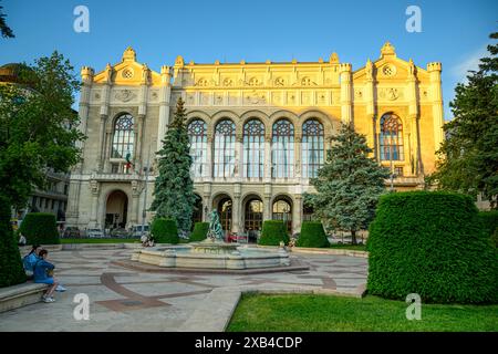 Die Vigadó Konzerthalle, Budapest, Ungarn Stockfoto