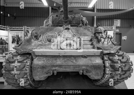 Bovington.Dorset.Vereinigtes Königreich.25. Februar 2024.der Sherman M4A2 Panzer aus dem Film (Fury) ist im Tank Museum in Dorset zu sehen Stockfoto
