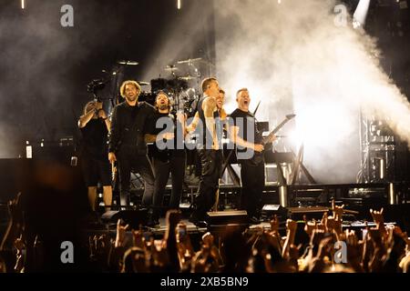 Jia O Connor Bass, Luke Kilpatrick Gitarre, Winston McCall Gesang, Ben Gordon Schlagzeug und Jeff Ling Gitarre während des Auftritts der australischen Metalcore-Band Parkway Drive im Rahmen des Festivals Rock am Ring 2024 am Nürburgring. Nürburgring Rheinland-Pfalz Deutschland *** Jia O Connor Bass , Luke Kilpatrick Gitarre , Winston McCall Gesang , Ben Gordon Schlagzeug und Jeff Ling Gitarre während des Auftritts der australischen Metalcore Band Parkway Drive beim Festival Rock am Ring 2024 auf dem Nürburgring Nürburgring Rheinland Pfalz Deutschland Stockfoto