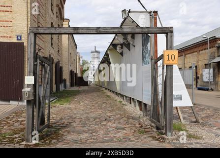 Ausstellungen im Sad Riga Ghetto & Holocaust Museum, das an die jüdische Gemeinde Lettlands erinnert und die tragische Geschichte der NS-Jahre erzählt. Stockfoto