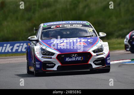 Ronan Pearson, Hyundai i30N, Team Bristol Street Motors, BTCC, British Touring Car Championship, Runden zehn, elf und zwölf der Saison 2024, fr Stockfoto