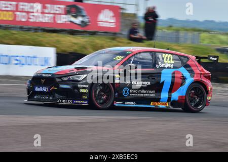 Chris Smiley, Cupra Leon, Restart Racing, BTCC, British Touring Car Championship, Runden zehn, elf und zwölf der Saison 2024, von den Thruxton Stockfoto