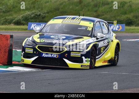 Daryl Deleon, Cupra Leon, Duckhams Racing mit Bartercard, BTCC, British Touring Car Championship, Runden zehn, elf und zwölf der Saison 2024, Stockfoto