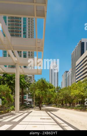 Blick auf die Brickell Avenue. Miami, Florida, USA. 2024 Stock Photo Stockfoto
