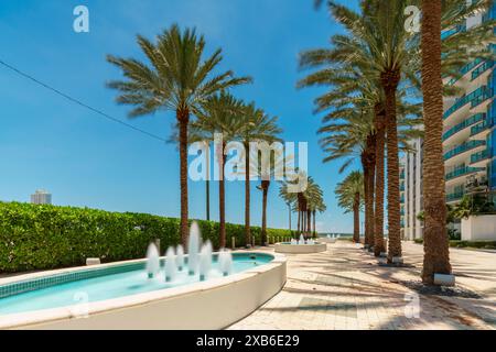 Brunnen in der Stadt. Downtown Brickell, Miami, Florida, USA Stockfoto
