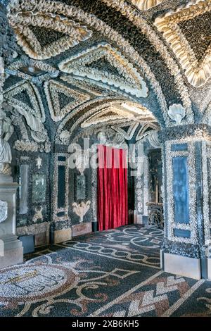 Kieselgrotte im Palazzo Borromeo auf Isolo Bella Lakr Maggiori Italien Stockfoto