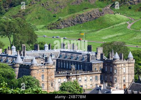 Der Palace of Holyroodhouse, auch Holyrood Palace oder Holyroodhouse genannt, ist die offizielle Residenz des britischen Monarchen in Schottland Stockfoto