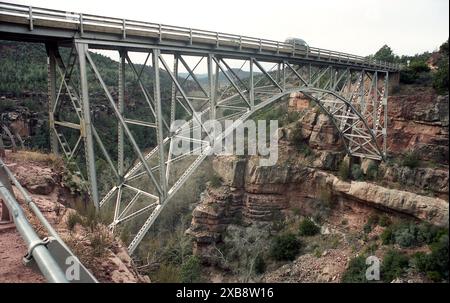 Die Midgley Bridge über den Oak Creek Canyon in Arizona, USA, 2003 Stockfoto