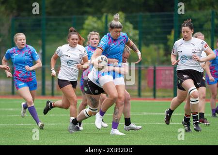 Lauren Aitken, Cardiff Demons 72 V 8 Bedford Tigers Stockfoto