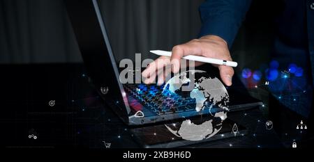 Data Science, digitale Technologie, Big-Data-Management-Konzept. Computerprogrammierer, Softwaretechniker, der ein digitales Tablet mit Internet-Netzwerkverbindung verwendet Stockfoto