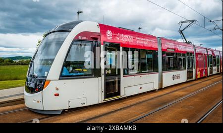 Edinburgh Tram am Bahnhof Ingliston Park & Ride in der Nähe von Edinburgh, Schottland Stockfoto