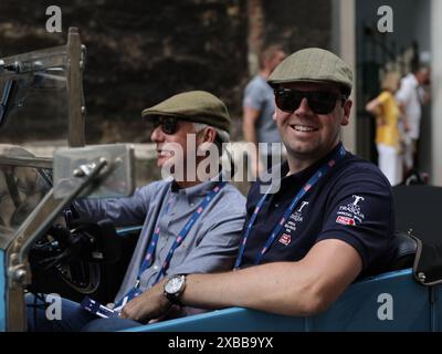 Brescia, Italien. Juni 2024. Die Teilnehmer vor dem Miglia Race 1000 2022 in Brescia (BS), Italien am 10. Juni 2024. Quelle: Unabhängige Fotoagentur/Alamy Live News Stockfoto