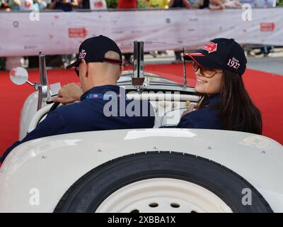 Brescia, Italien. Juni 2024. Die Teilnehmer vor dem Miglia Race 1000 2022 in Brescia (BS), Italien am 10. Juni 2024. Quelle: Unabhängige Fotoagentur/Alamy Live News Stockfoto