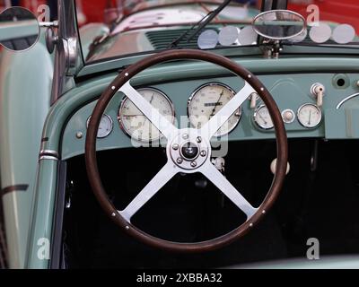 Brescia, Italien. Juni 2024. Die Teilnehmer vor dem Miglia Race 1000 2022 in Brescia (BS), Italien am 10. Juni 2024. Quelle: Unabhängige Fotoagentur/Alamy Live News Stockfoto