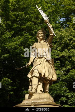 Eine Statue von Jan Kilinski im Stryiskyi Park in Lemberg, Ukraine Stockfoto