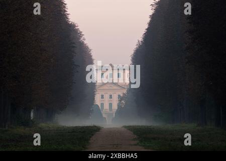 Hinterhof des Esterhazy Castle in Fertod, Ungarn Stockfoto