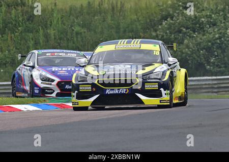 Daryl Deleon, Cupra Leon, Duckhams Racing mit Bartercard, BTCC, British Touring Car Championship, Runden zehn, elf und zwölf der Saison 2024, Stockfoto