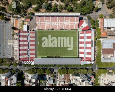 Buenos Aires, Argentinien, 22. Februar 2023: Luftaufnahme des Jorge Luis Hirschi Stadions, Club Estudiantes de La Plata, („Pincha“). Stockfoto