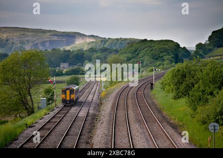 06/2013 Settle Junction 150214 2H05 1639 Leeds - Morecambe Stockfoto