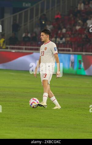 Jakarta, Indonesien, 11. Juni 2024 JUSTIN HUBNER Dribbling während der Qualifikation zur FIFA-Weltmeisterschaft 2026 (AFC) Indonesien gegen die Philippinen und 2027 AFC-Qualifikation für den Asiencup im Stadion Utama Gelora Bung Karno am 11. Juni 2024 in Jakarta Indonesien, Credit Shaquille Fabri/Alamy Live News Stockfoto