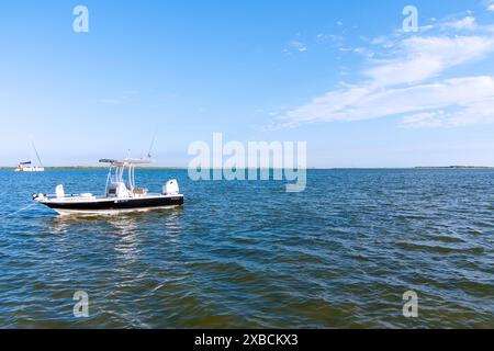 Boote in Pelican Cove auf Dauphin Island, Alabama Stockfoto