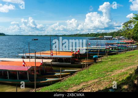 Yarinacocha Lagune im peruanischen Amazonasgebiet Pucallpa Stockfoto