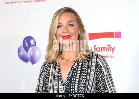 Elisabeth Roehm bei der „Ernsting's Family Fashionshow“ am 11.06.2024 in Hamburg Stockfoto