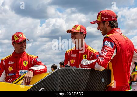 Le Mans, Frankreich, 11. Juni 2024#51 Ferrari AF Corse (ITA) Ferrari 499P (HY) - Alessandro Pier Guidi (ITA) / James Calado (GBR) / Antonio Giovinazzi (ITA) während der 92. Ausgabe der 24 Stunden von Le Mans, 4. Runde der FIA WEC 2024 Langstrecken-Weltmeisterschaft, Ambiance-Strecke, Circuit des 24H du Mans, 11. Juni 2024 in Le Mans, Frankreich. Foto Kristof Vermeulen/MPS Agentur Credit MPS Agentur/Alamy Live News Stockfoto