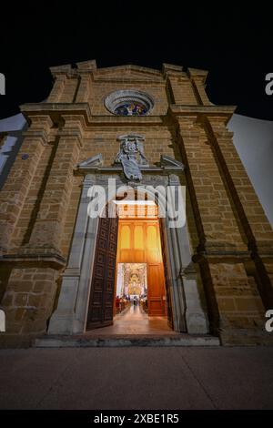 Kathedrale von San Gerlando in Agrigento, Sizilien, Italien bei Nacht. Stockfoto