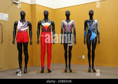 Tokio, Japan. Juni 2024. Allgemeine Ansicht Kunstturnen : Japan Gymnastics Association stellt die neue Uniform für die Olympischen Spiele 2024 in Paris in Tokio vor. Quelle: Yohei Osada/AFLO SPORT/Alamy Live News Stockfoto