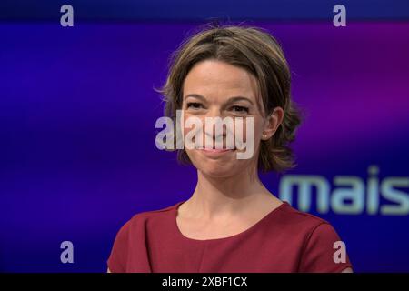 Anna Planken Moderatorin, zu Gast bei - maischberger, Polittalk, TV, Format, mit Moderatorin - Sandra Maischberger, das erste, 11.06..2024, *** Anna Planken Moderatorin , Gast auf maischberger, Polittalk, TV, Format, mit Moderatorin Sandra Maischberger, das erste, 11 06 2024, Copyright: HMBxMedia/UwexKoch Stockfoto