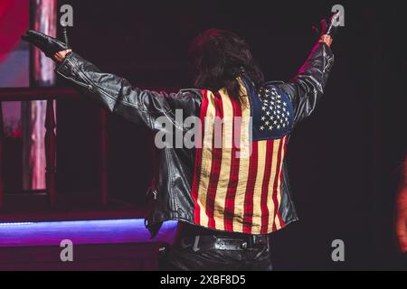 Aarhus, Dänemark. Juni 2024. Die US-amerikanische Sängerin Alice Cooper gibt ein Live-Konzert im Musikhuset in Aarhus. (Foto: Gonzales Photo/Alamy Live News Stockfoto