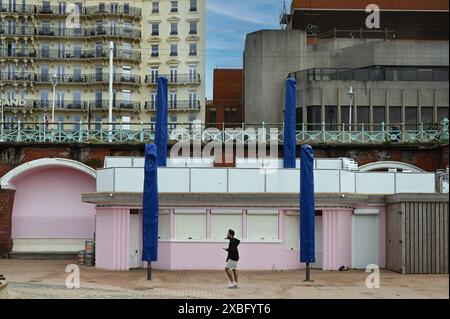 Promenade und Grand Hotel, Brighton, England *** Promenade and Grand Hotel, Brighton, England Stockfoto