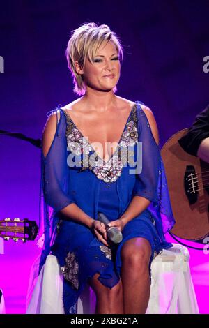 Saengerin Helene Fischer - Generalprobe Krone der Volksmusik 2011 in der Stadthalle Chemnitz *** Sängerin Helene Fischer Kleiderprobe Krone der Volksmusik 2011 in der Stadthalle Chemnitz Stockfoto