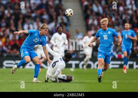 Marc Guehl aus England Andri Gudjohnsen aus Island Hakon Arnar Haraldsson aus Island - England / Island, International Friendly, Wembley Stadium, London, UK - 7. Juni 2024 nur zur redaktionellen Verwendung Stockfoto