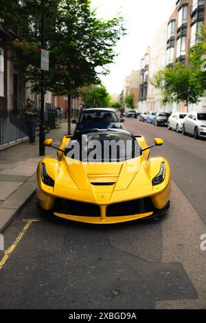 Ferrari LaFerrari auf Londons Straßen Stockfoto