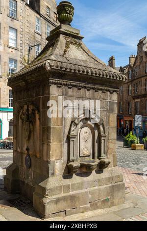 West Bow liegt in West Bow, Teil des Grassmarket in der Altstadt von Edinburgh, Schottland Stockfoto